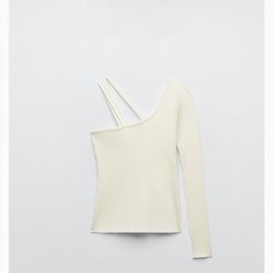 Asymmetrical Ribbed Short, ZARA